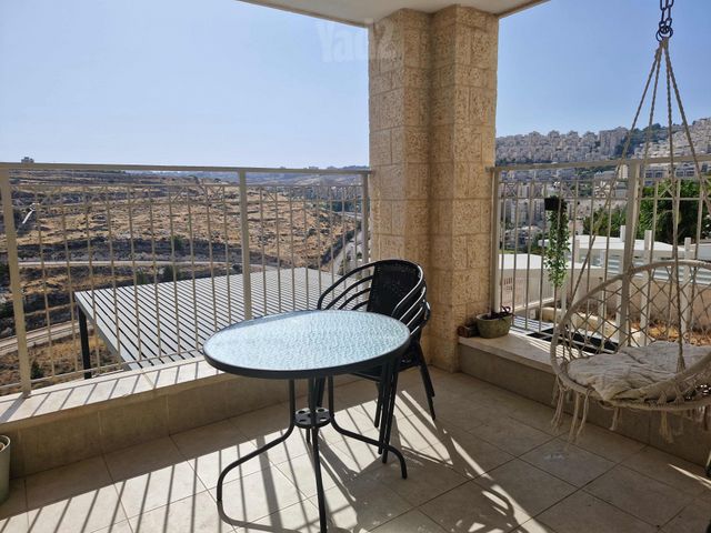 דירה למכירה בירושלים — 3