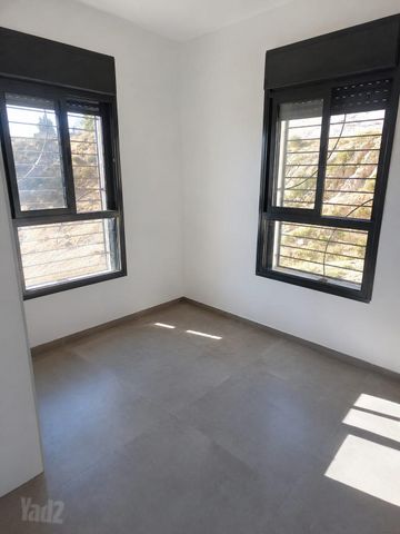 דירה למכירה בירושלים — 3