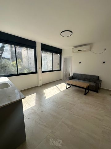 שדרות אליהו גולומב 7