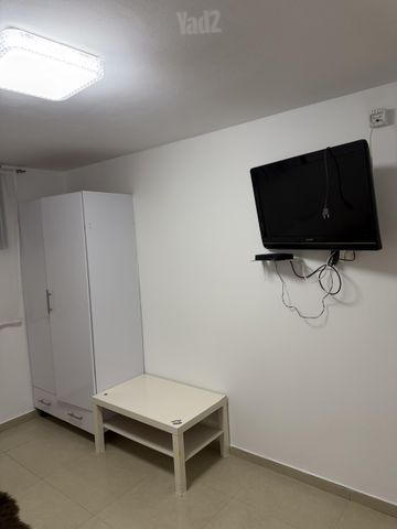 תמונה 4 של דירת חדר להשכרה בפתח תקווה