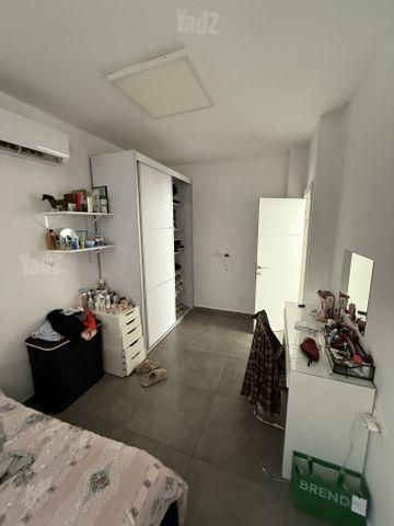 דירה, שדרות בר אילן 32, דרום מערב ותיק, בת ים