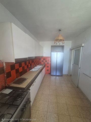 הרב הרצוג 20
