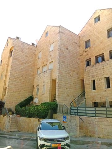 טריפלקס