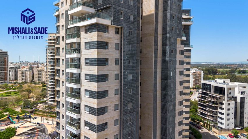 לכיש 10