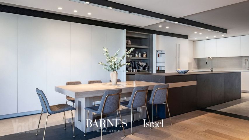 דירה למכירה בתל אביב יפו (תיווך) — 2