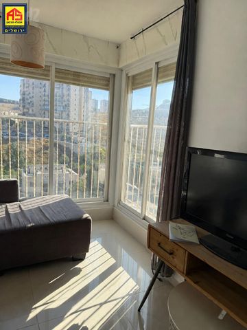 דירה למכירה בירושלים (תיווך) — 3