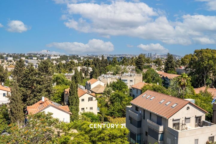 דירה למכירה בירושלים (תיווך) — 3
