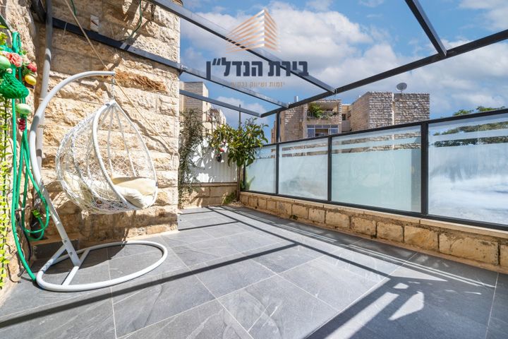 בית פרטי/ קוטג' למכירה בירושלים (תיווך) — 2