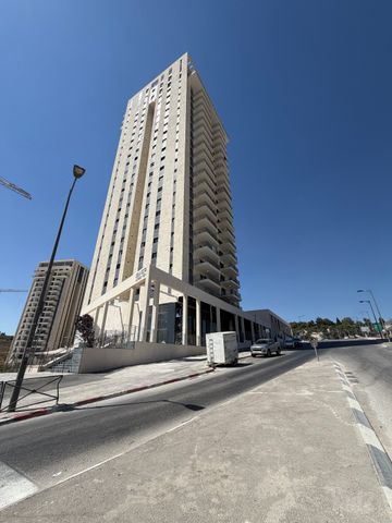 יצחק ארנסט נבנצל 