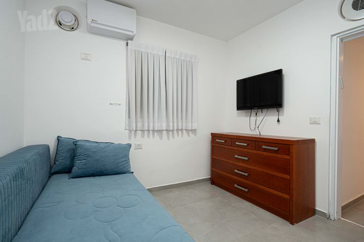 תמונה 7 של דירת 4 חדרים להשכרה בנתניה