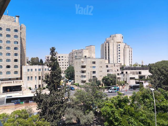 דירה להשכרה בירושלים (תיווך) — 4