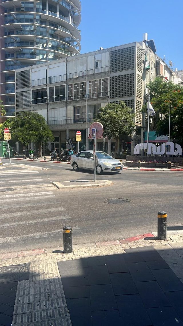 חנויות/ שטח מסחרי, סירקין, פועלי הרכבת, גבעתיים