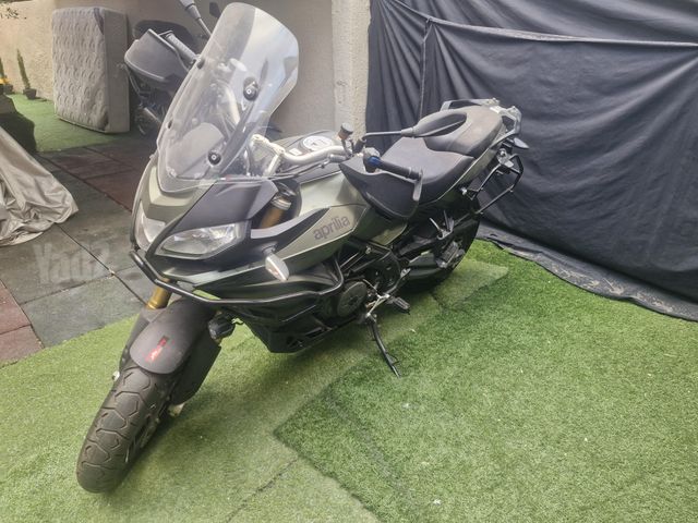 מודעת רכב אפריליה VKB- קאפונורד ראלי