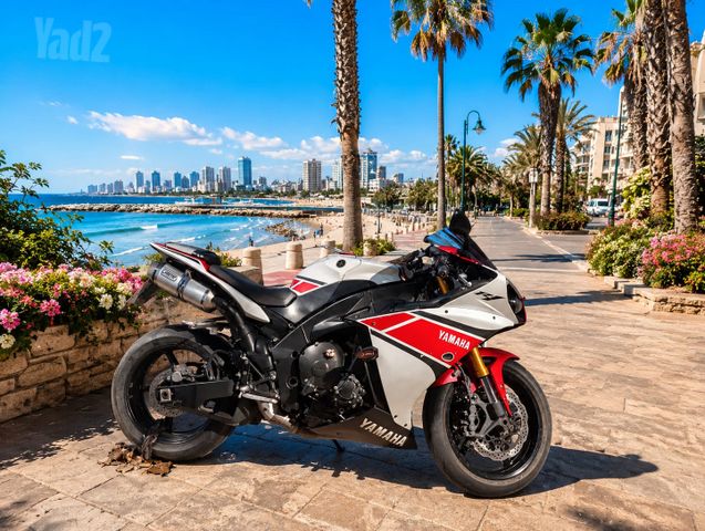 מודעת רכב ימאהה YZF-R1