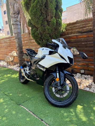 מודעת רכב ימאהה YZF-R125