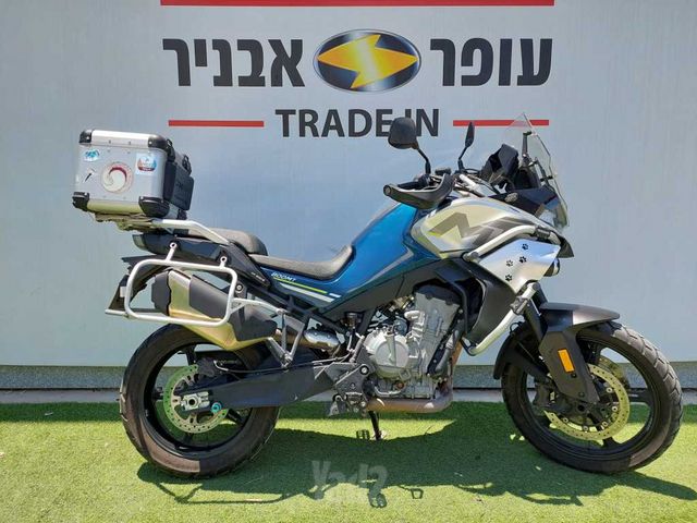 מודעת רכב CF MOTO 800MT