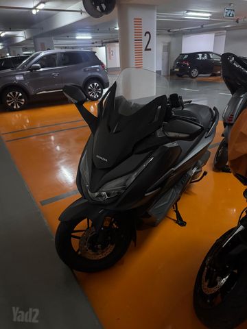 מודעת רכב הונדה FORZA125