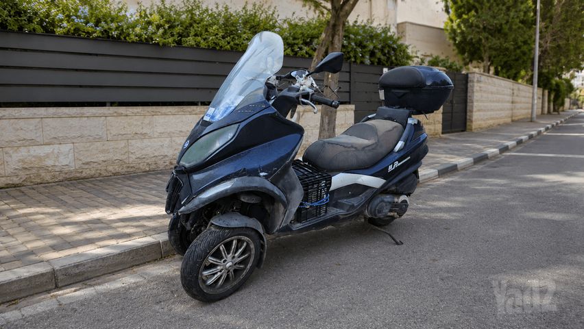 מודעת רכב פיאג'ו MP3 400