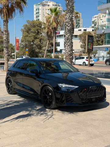 מודעת רכב אאודי RS 3