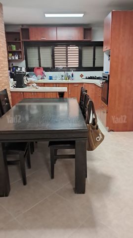 שבי ציון 25