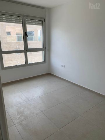 דירה למכירה בתל אביב יפו — 2