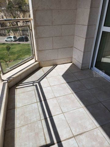דירה למכירה בירושלים — 4
