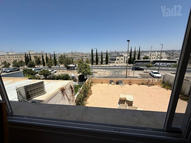 דירה למכירה בירושלים — 4