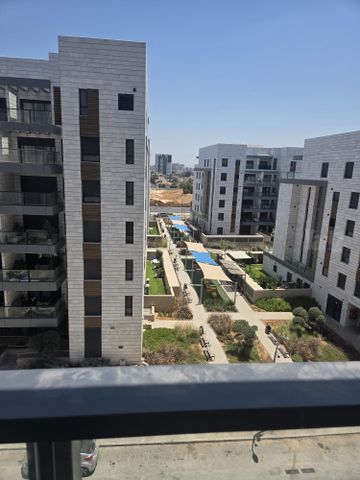 מניה שוחט 5