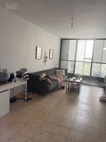 דרך נמיר 105