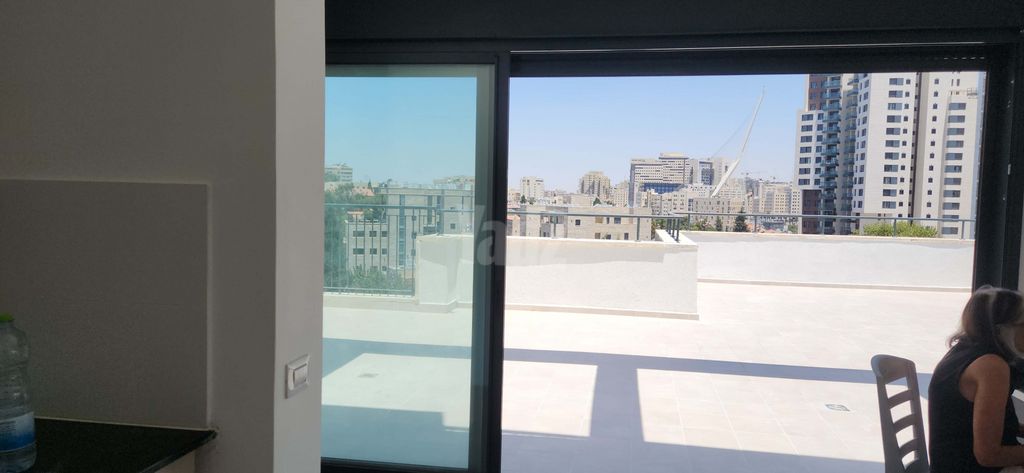 גג/ פנטהאוז להשכרה בירושלים — 2