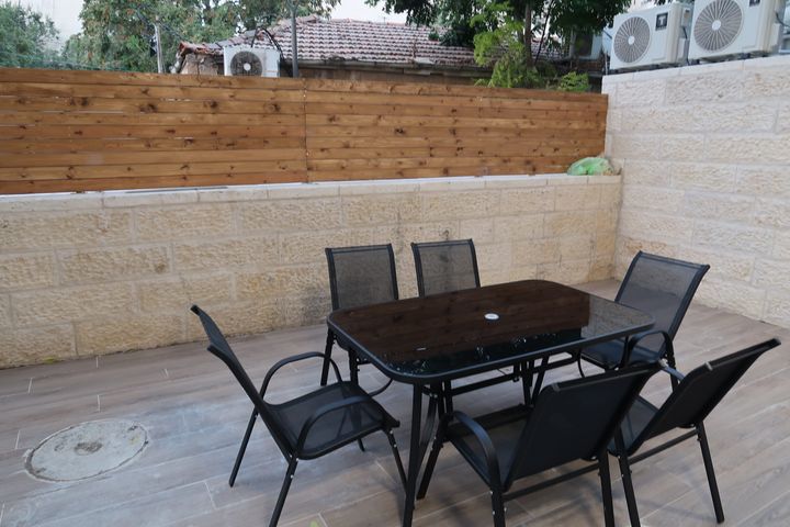 דירת גן להשכרה בירושלים — 2