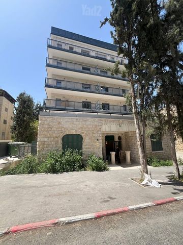 קורא הדורות 6