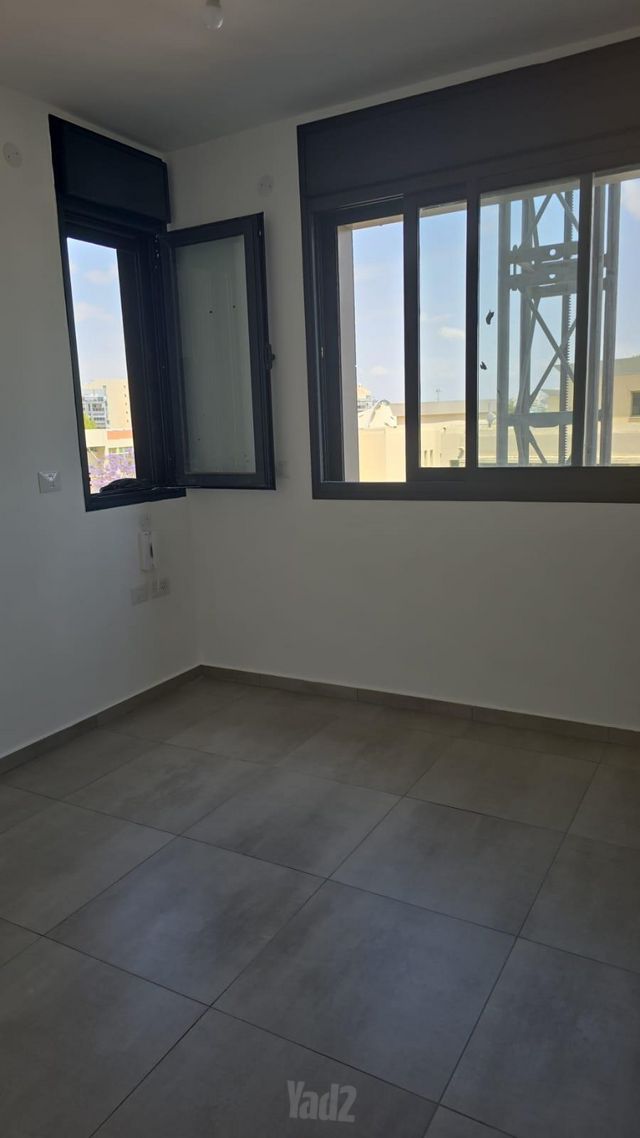 דירה, השבטים 16, דרום מזרח, בת ים