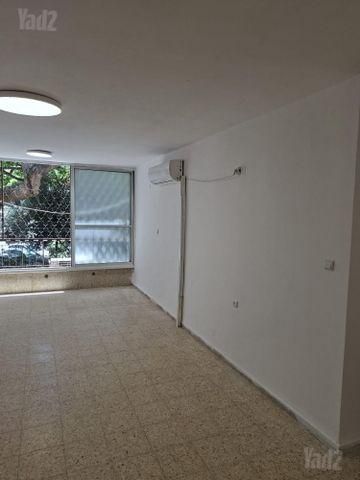 דירה, העצמאות 24, מרכז, הרצליה