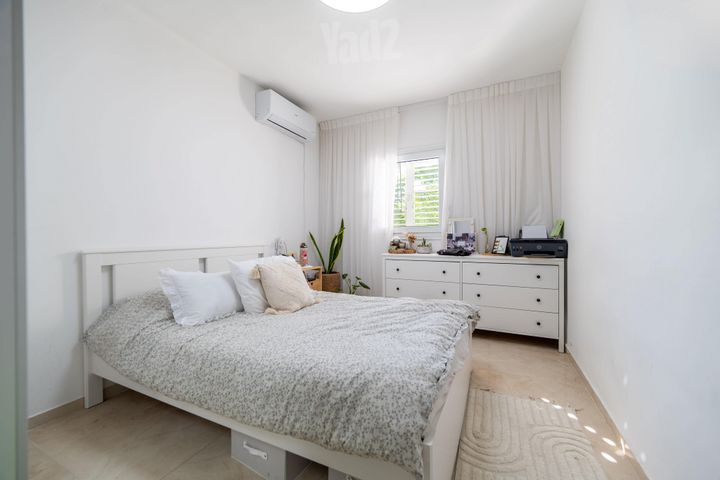 Petah Tikva, Israel 6