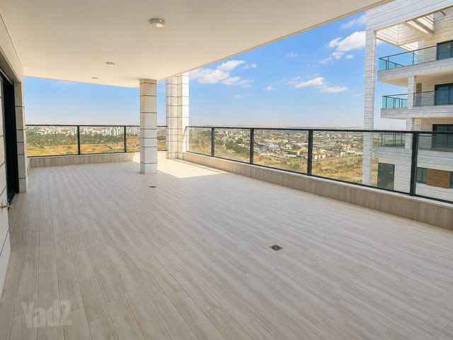 תאשור 5