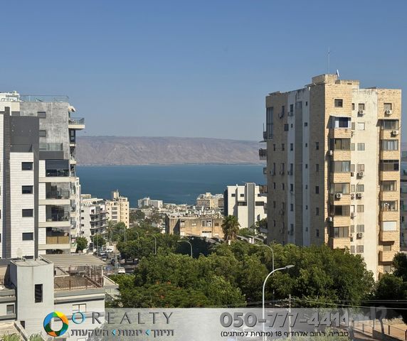 גג/ פנטהאוז