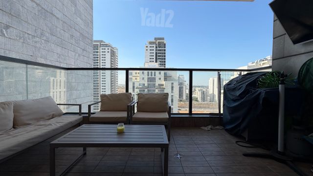 דירה, הבה"דים, נרקיסים, ראשון לציון