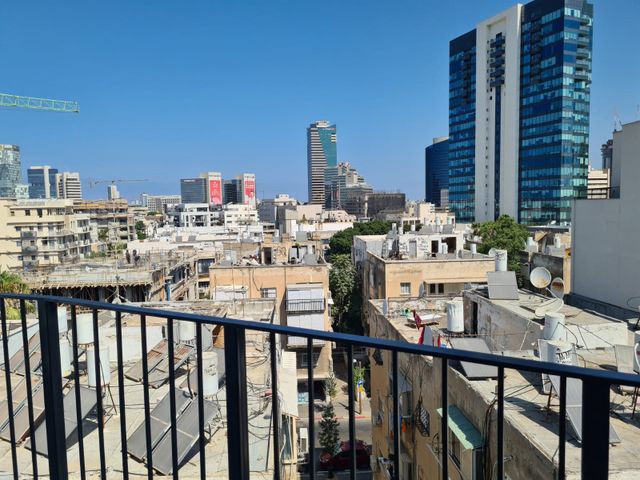 דירה להשכרה בתל אביב יפו (תיווך) — 4