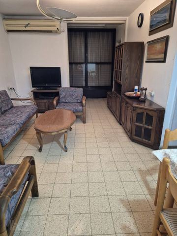 דירה להשכרה בתל אביב יפו (תיווך) — 2