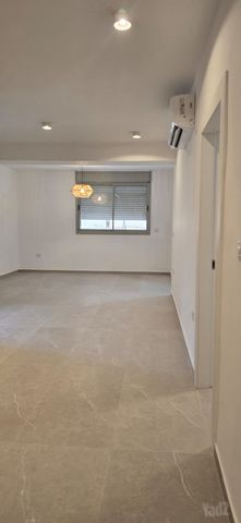 דירה להשכרה בירושלים (תיווך) — 2