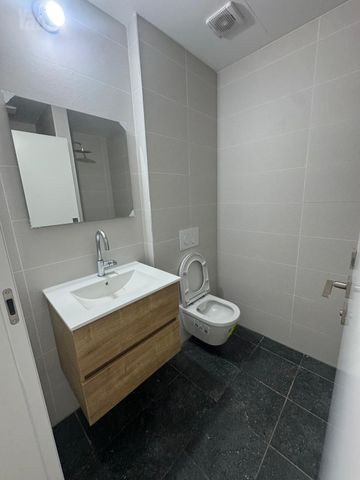 דירה להשכרה בתל אביב יפו (תיווך) — 2