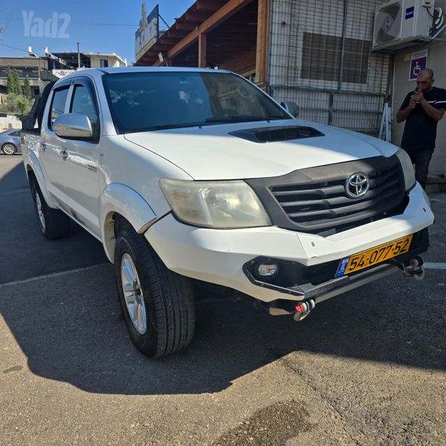 מודעת רכב טויוטה היילקס