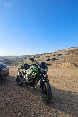 מודעת רכב קאוואסאקי Z400