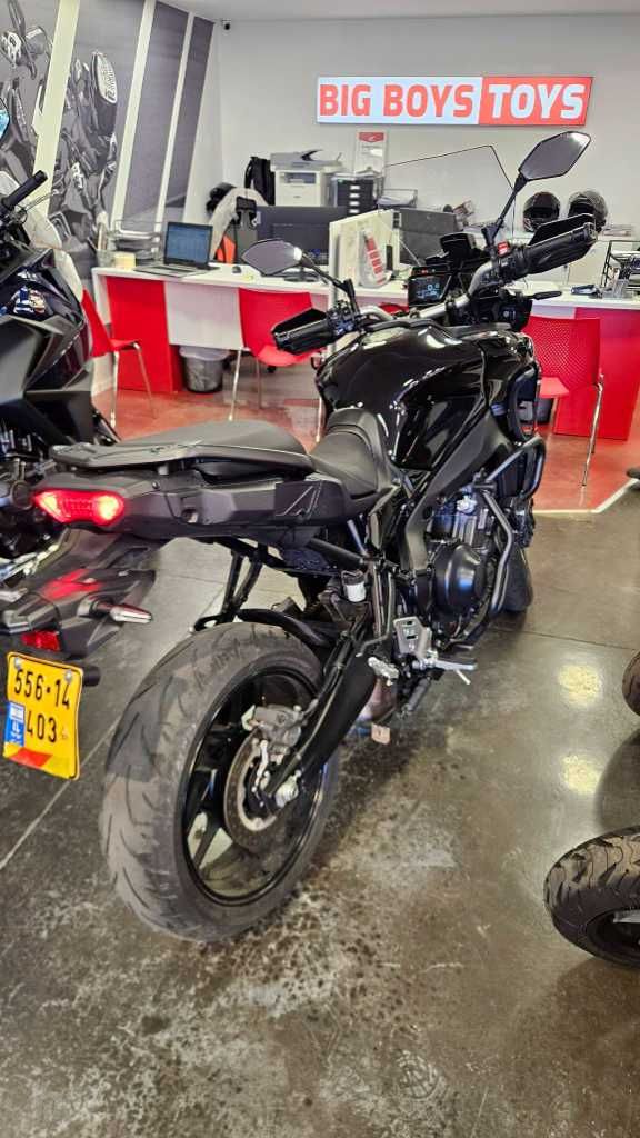 ימאהה MT 09 TRACER
