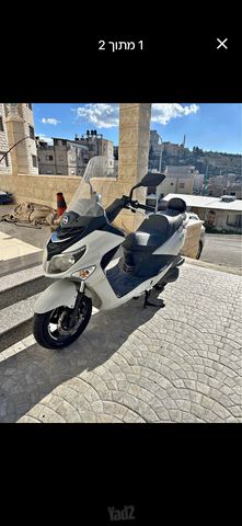 מודעת רכב סאן יאנג ג'וי רייד 200