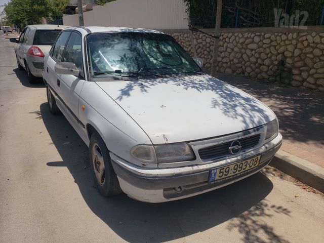 מודעת רכב אופל