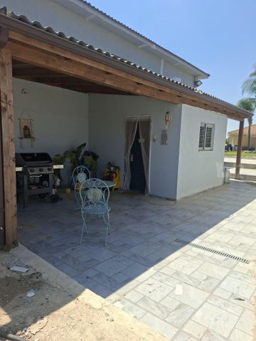 קיבוץ גלויות 5