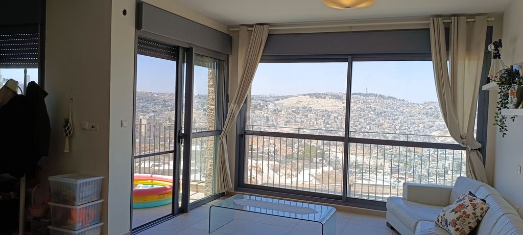 דירה להשכרה בירושלים — 5