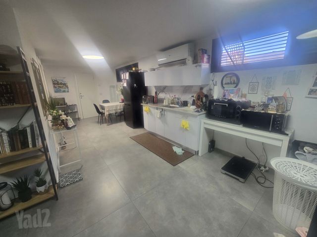 החבצלת 17